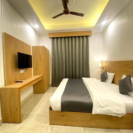 Sonu Guesthouse & Hostel, Rishikesh Ngoại thất bức ảnh