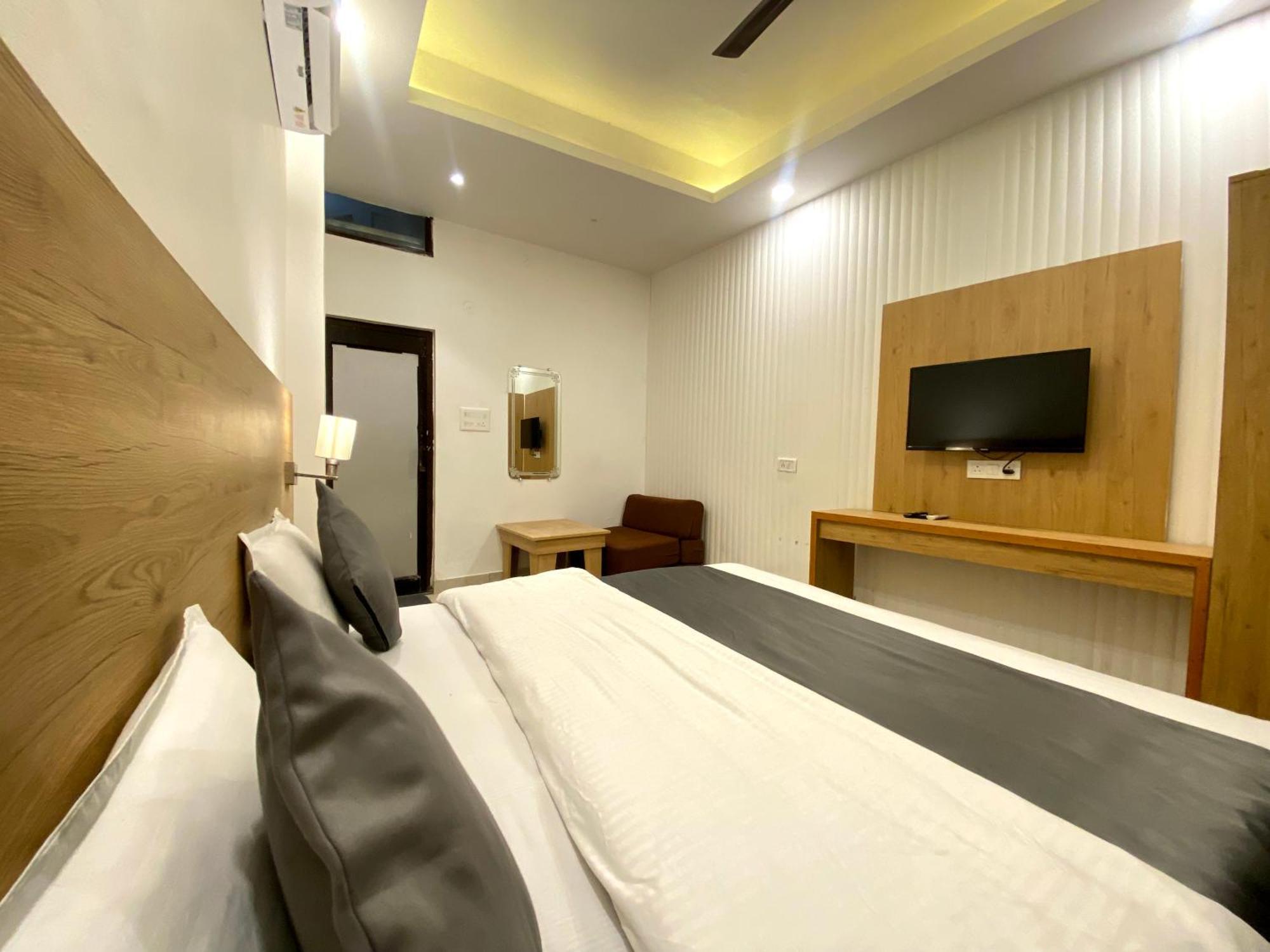 Sonu Guesthouse & Hostel, Rishikesh Ngoại thất bức ảnh