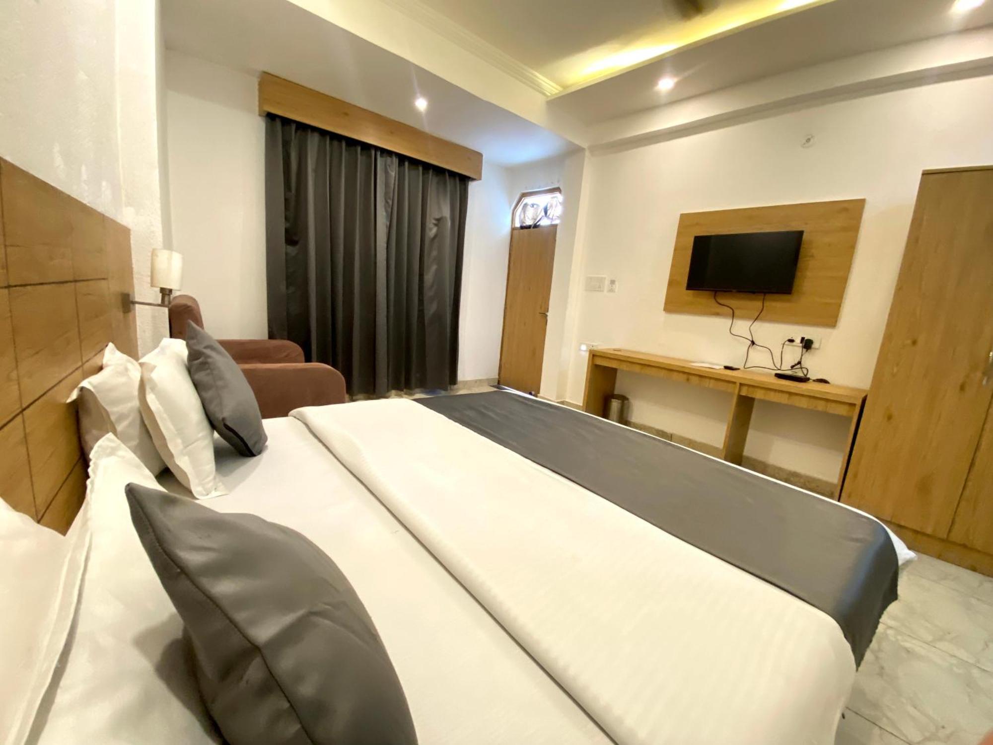 Sonu Guesthouse & Hostel, Rishikesh Ngoại thất bức ảnh