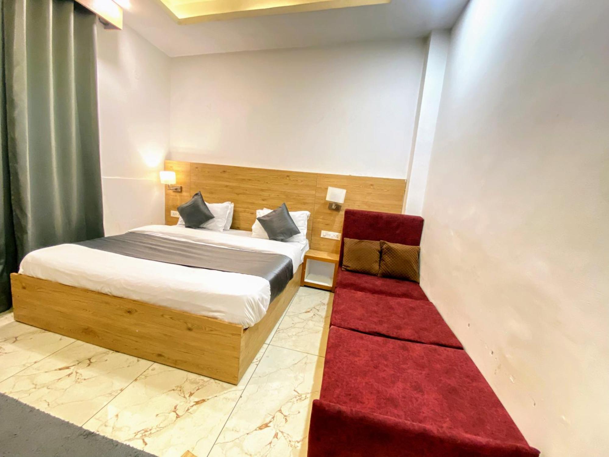 Sonu Guesthouse & Hostel, Rishikesh Ngoại thất bức ảnh