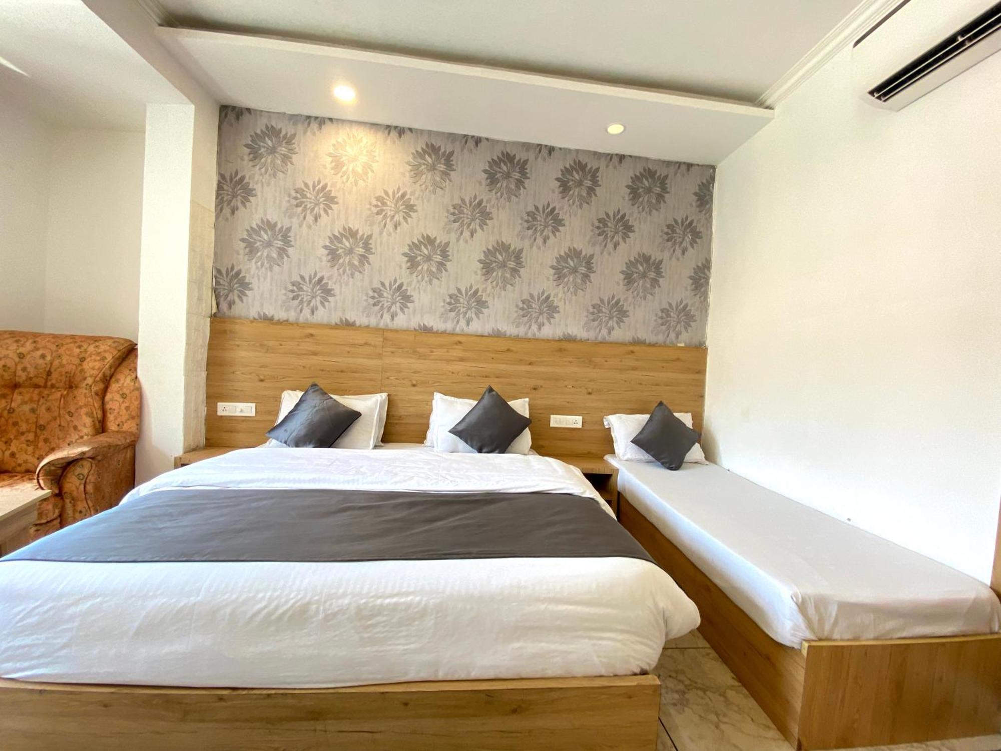 Sonu Guesthouse & Hostel, Rishikesh Ngoại thất bức ảnh